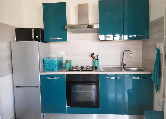 Con Terrazzo Sul Mare E Discesa In A Lägenhet