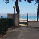 Con Terrazzo Sul Mare E Discesa In A شقة غالّيبولي