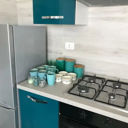 Con Terrazzo Sul Mare E Discesa In A Apartment Gallipoli