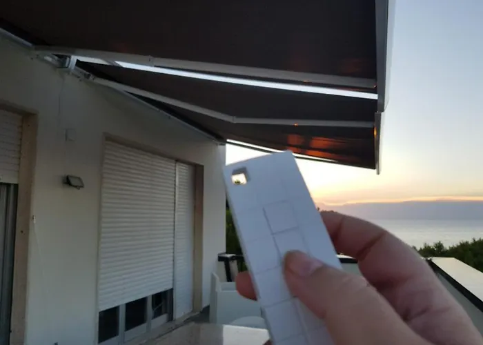Appartement Con Terrazzo Sul Mare E Discesa In A