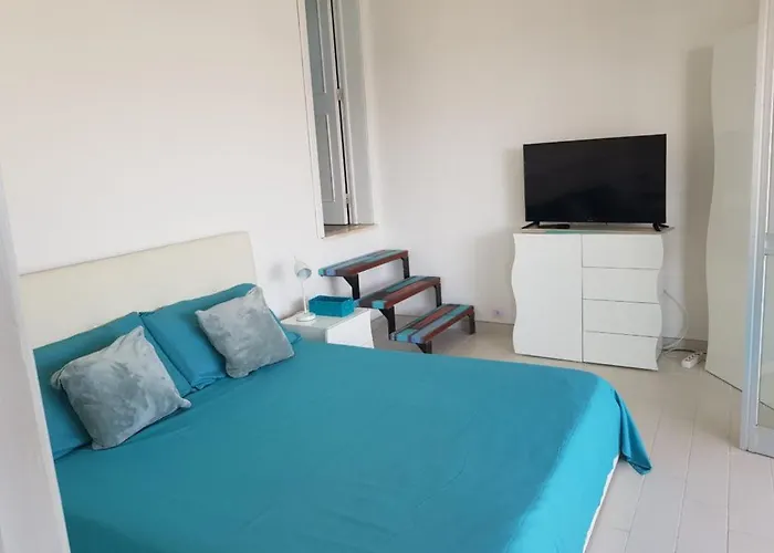 Con Terrazzo Sul Mare E Discesa In A גאליפולי