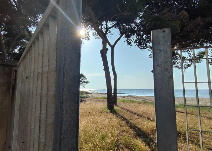 Con Terrazzo Sul Mare E Discesa In A דירה גאליפולי