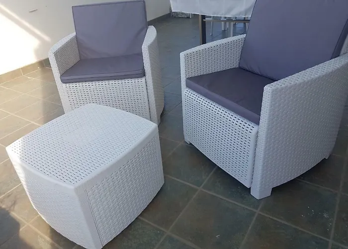 Con Terrazzo Sul Mare E Discesa In A גאליפולי